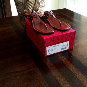 Tory Burch Tiny Miller Thong Sandal, Leather Size 9 Burnt Cuoio
